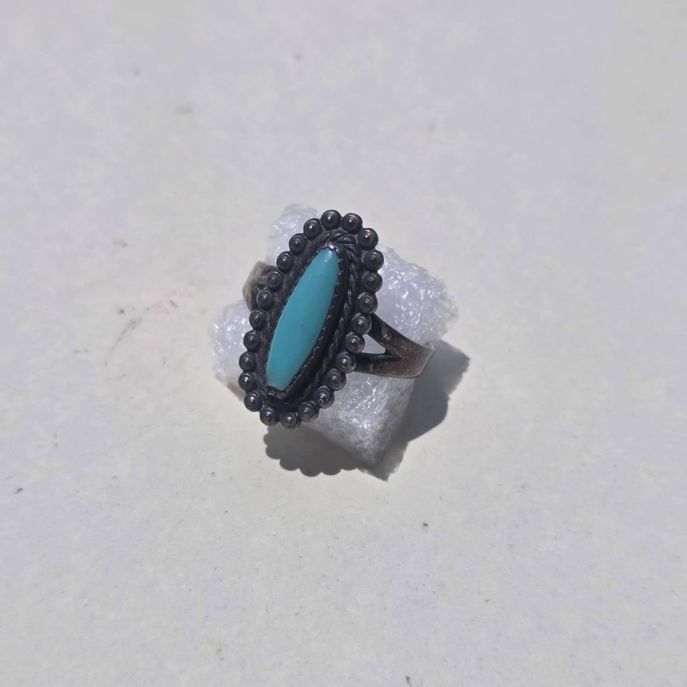 Vintage 925 Sterling Silver Turquoise Oval Cabochon Ring Size 7 Boho - Picture 4 of 8